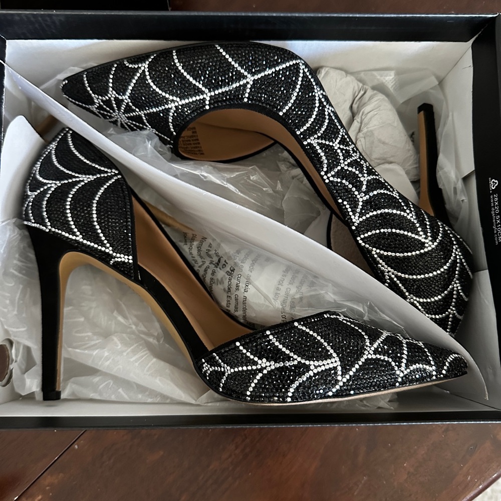Black Crystal Spiderweb Pointed Toe Stiletto Heels - Picture 3 of 8